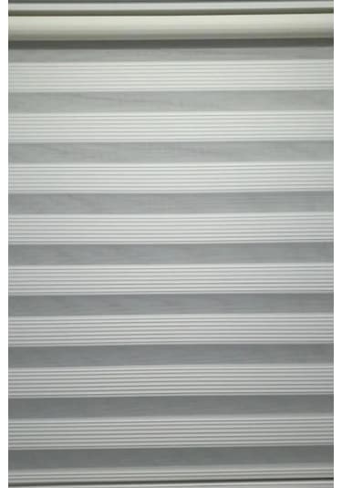 Beyaz Dar Piliseli Zebra Perde Beyaz