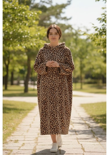 Serona Wellsoft Peluş Kapüşonlu Uzun Panço Yumuşak Dokulu Giyilebilir Tv Battaniyesi Leopar S/m Leopar