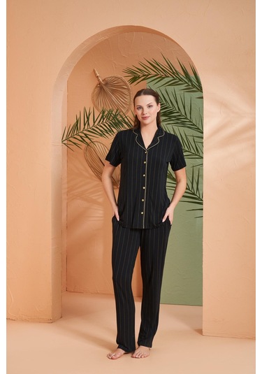 Pjs Kadın Gold Detaylı Çizgili Boydan Düğmeli Kısa Kol Pijama Takım Siyah