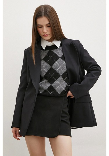 Önü Katlı Kaşe Etek Siyah Siyah