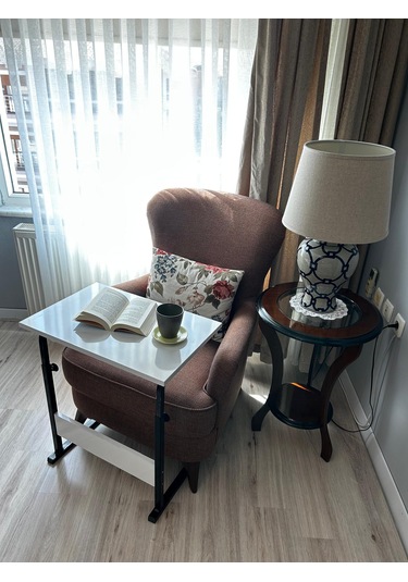 Yükseklik Ayarlı Laptop Sehpası 60x40 Beyaz Renk Mdf Malzeme Beyaz