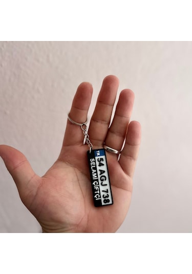 Kişiye Özel Plaka Anahtarlık - İsimli Ve Plakalı Araç Anahtarlığı