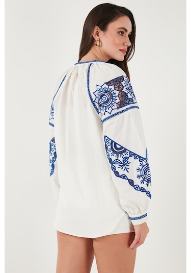 Lela Nakışlı Oversize Fit Pamuklu V Yaka Bayan Gömlek 676242 Ekru