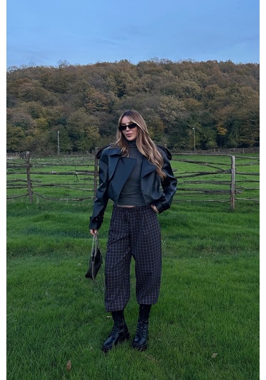 Siyah Apolet Detaylı Tasarım Deri Ceket Siyah