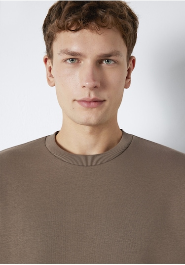 Mavi - Bisiklet Yaka Kahverengi Basic Sweatshirt 0s10276-87875 Kahverengi