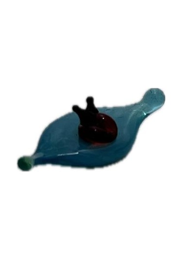 El Yapımı Mini Murano Cam Yaprak Üstü Uğur Böceği Biblo A157-08