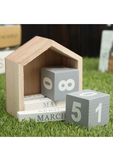 Vintage Tasarım Ev Şekli Sürekli Takvim Artcraft