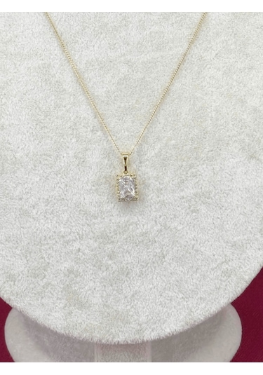 14 K Renginde Swarovski Taşlı Dikdörtgen Şekilli Minimal Gold Kolye Gold