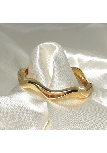 Dalgalı Şık Kelepçe Gold Gold