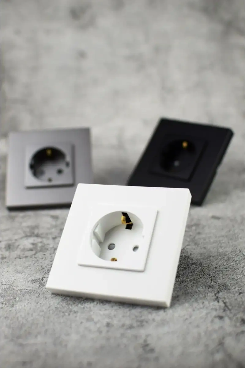 Vo'stabl Beyaz, Tekli Topraklamalı Plastik Priz 145882748 101