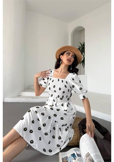 Neşeli Butik Kadın Kemerli Kare Yaka Çiçekli Midi Boy Elbise Nbks4104 Beyaz