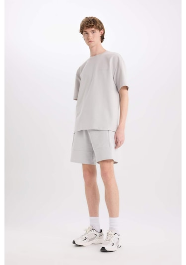 DeFacto Slim Fit Dar Kesim Dar Paça Basic Düz Şort B8674AX25SPGR184