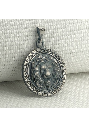 Takıhan 925 Ayar Gümüş Aslan Kabartmalı Kolye Ucu Gümüş