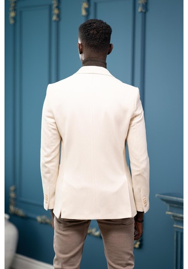 Apartro Regular Fit Mono Yaka Çift Yırtmaç Torba Cep Armürlü Tek Ceket Krem