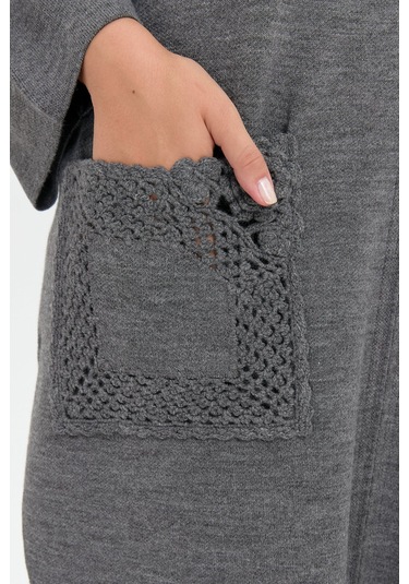 Desen Triko Kadın Dik Yaka Cebi Gül İşlemeli Fermuarlı Panço 24060 Gri Melanj Gri Melanj