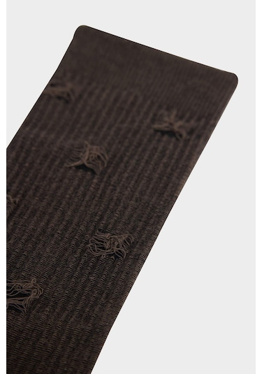 DeFacto Erkek Dikişsiz Yırtık Desenli Penye Pamuklu Premium Uzun Çorap E7843AXNSBN269