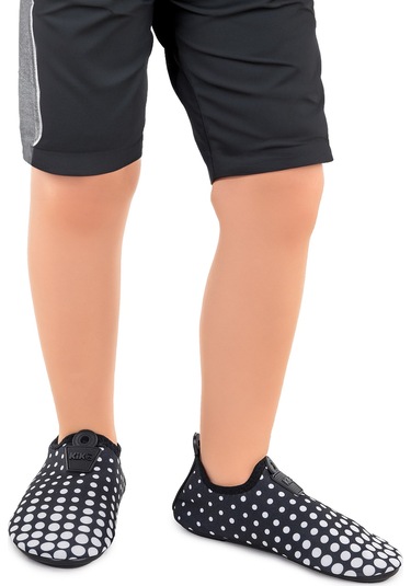 Kiko Kids Point Havuz Plaj Erkek Çocuk Deniz Ayakkabısı 7514 Siyah - Beyaz Siyah - Beyaz Beyaz - Siyah