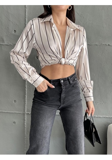 Kadın Oversize Ekru Renk Siyah İnce Çizgili Detaylı Saten Gömlek-siyah Siyah