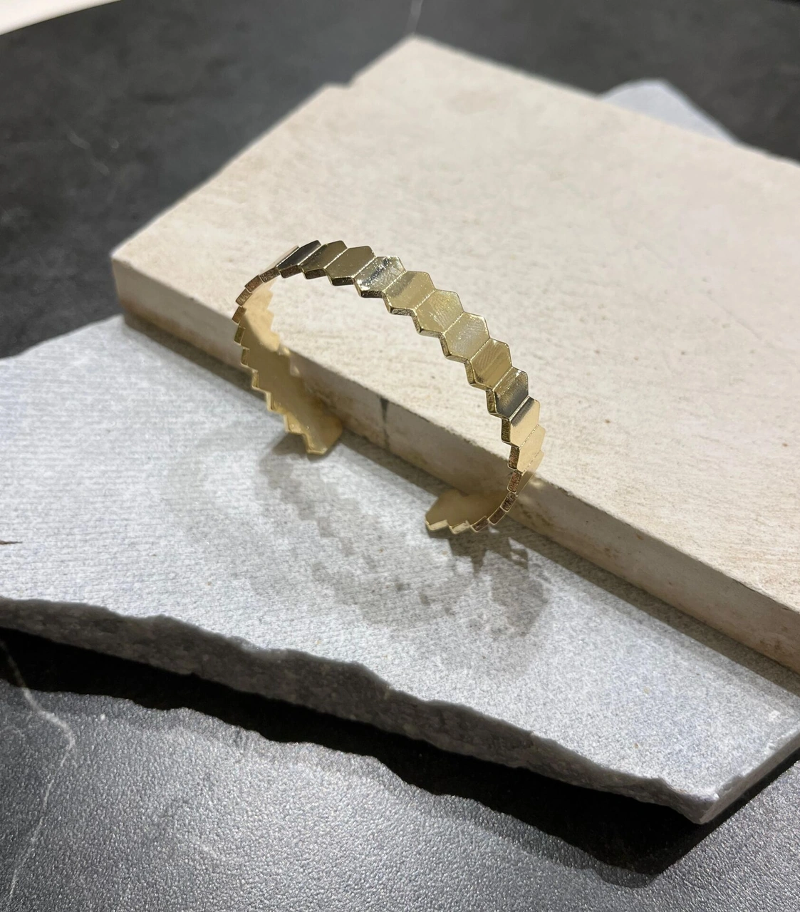 Altıgen Desen Kelepçe Çok Renkli