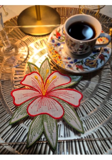 Agbtrend 2 Adet Kırmızı Zambak Nakışlı Sunum Ve Kokteyl Peçetesi Çok Renkli