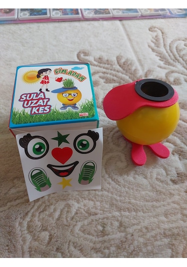 Şapkalı - Stickerlı Çim Adam Emoji