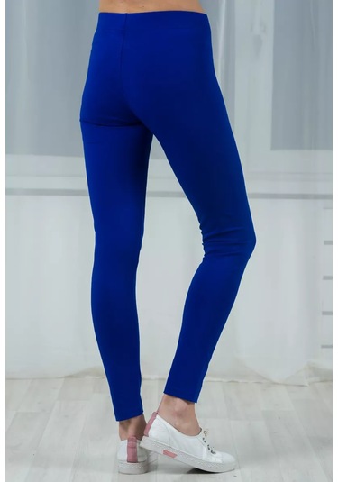 Nezka Tayt 190949597 Mavi