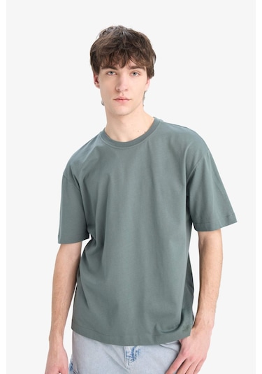 DeFacto Oversize Geniş Kalıp Bisiklet Yaka Basic Düz Kısa Kollu Tişört E6885AXNSGN463