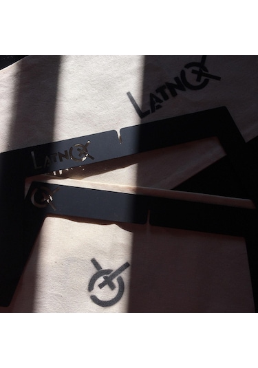 23 Cm Latnox OX+ Kamp Ocağı Pratik Metal Ateş Üstü Kamp Izgarası Siyah