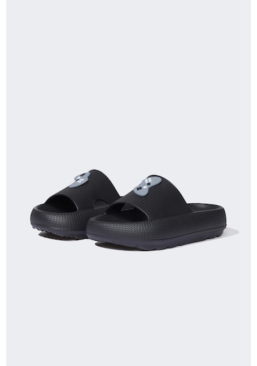 DeFacto Erkek Çocuk Yüksek Taban Terlik F0041A825SMBK23 DeFacto Erkek Çocuk Yüksek Taban Terlik F0041A825SMBK23