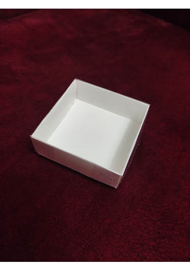 8x8x3 Beyaz Asetat Kapaklı Hediyelik Kutu 100 Adet