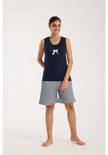 Giyim Kadın Lacivert Kurdele Detaylı Çizgili Şortlu Pijama Takımı Lacivert