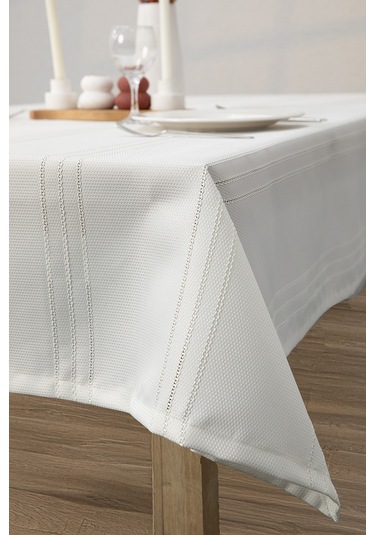 Neva Leke Tutmaz Masa Örtüsü 160x220 - Ekru Ekru