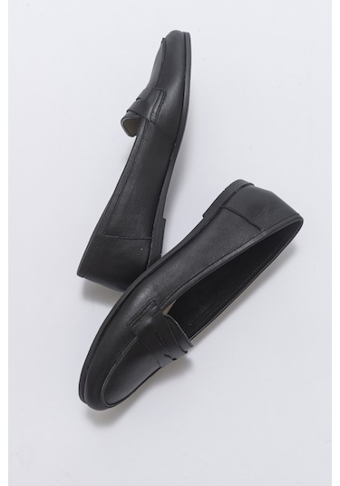 Luvishoes F02 Siyah Cilt Kadın Babet Siyah