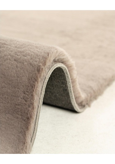 Jassrug Fuzzy Kürk Halı 120 x 180 Antrasit