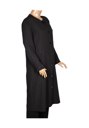 Hesna Kadın Luna Büyük Beden Kırışık Efektli Çıtçıtlı Siyah Kap Ceket Siyah