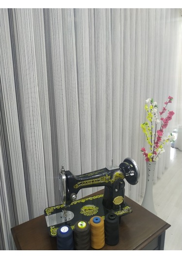 Tül Perde Çizgili Sade Ve Spor Dökümlü Pile Duruşuyla (307535162)