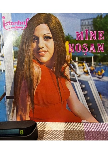 Mine Koşan - Ömrüm Seninle Geçsin / Muhtacım Temiz Aşka 7" Vinyl 45'lik