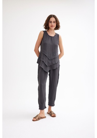 Pamuk Müslin Üçgen Bluz - Şık Ve Rahat Yaz Tasarımı Antrasit