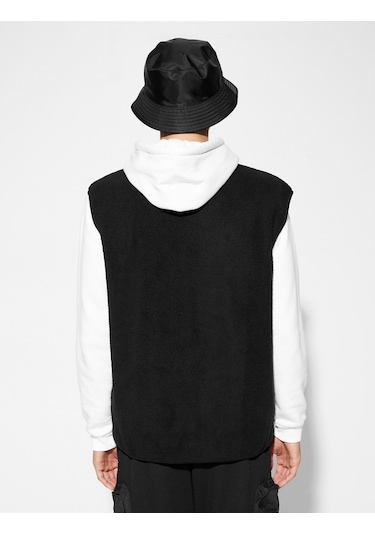 Koton Peluş Yelek Fermuarlı Kanguru Cep Detaylı Dik Yaka Siyah 4Wam30007Mk 4Wam30007Mk999