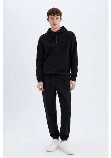 DeFacto Regular Fit Eşofman Altı Cepli Beli Bağcıklı Lastikli Paça B6155AX24AUBK81 DeFacto Regular Fit Eşofman Altı Cepli Beli Bağcıklı Lastikli Paça B6155AX24AUBK81