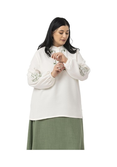 Büyük Beden Nakış Detaylı Bluz Etek Haki İkili Takım Haki