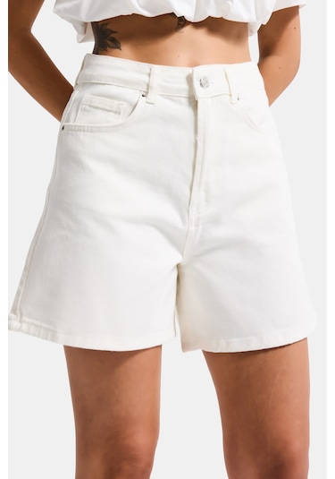 Itsbasic Kadın Kırık Beyaz Diana 7s6-101 Mom Fit Midi Boy Denim Şort