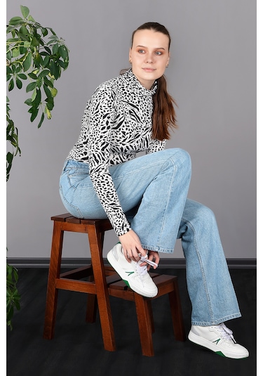 Refilya Masif Ahşap Katlanır Merdiven Tabure Ceviz