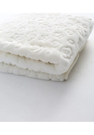 Kuzum Bebe Premium Kabartmalı Peluş Bebek Battaniyesi Krem Not. Mevsimlik Incedir. Krem