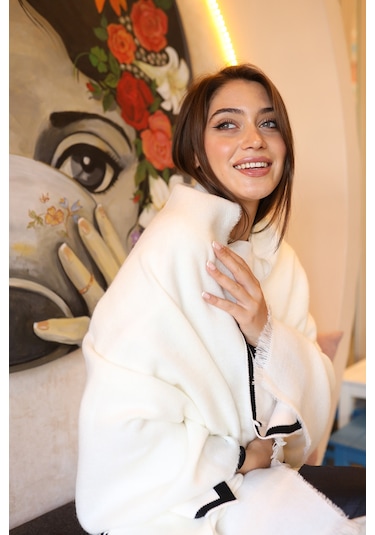 Yumuşak Dokulu Kalın Düz Atkı Omuz Şalı 70x180 CM 1206 Ekru