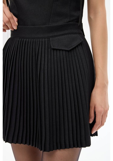 Quzu Pileli Siyah Kadın Etek Etk01102 Siyah