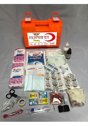 İlk Yardım Çantası ve 22 Parça  Malzeleri