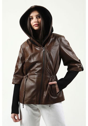 Dericlub Larissa Kadın Kapüşonlu Hakiki Deri Kaban Camel Antik Null Camel