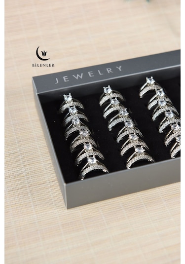 Kadın Taşlı Çift Yüzük Görünümlü Metal Yüzük Uzun Ömürlü,şık Tasarım 24 Lü Kutu Çok Renkli