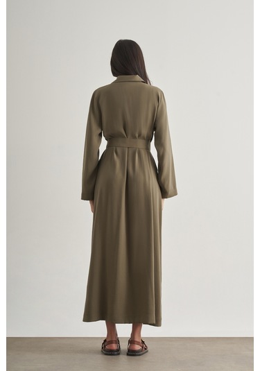 Mizalle Modal Karışımlı Kuşaklı Haki Uzun Gömlek Elbise Haki